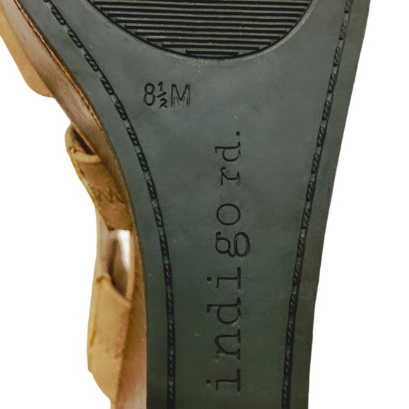 Indigo Rd. Tan Wedge Shoes 4in Platform - Size 8.5 - Picture 5 of 5